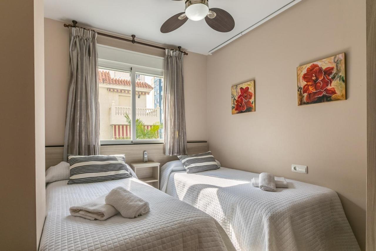 Apartamentos Guerrero ตอร์เรเดลมาร์ ภายนอก รูปภาพ