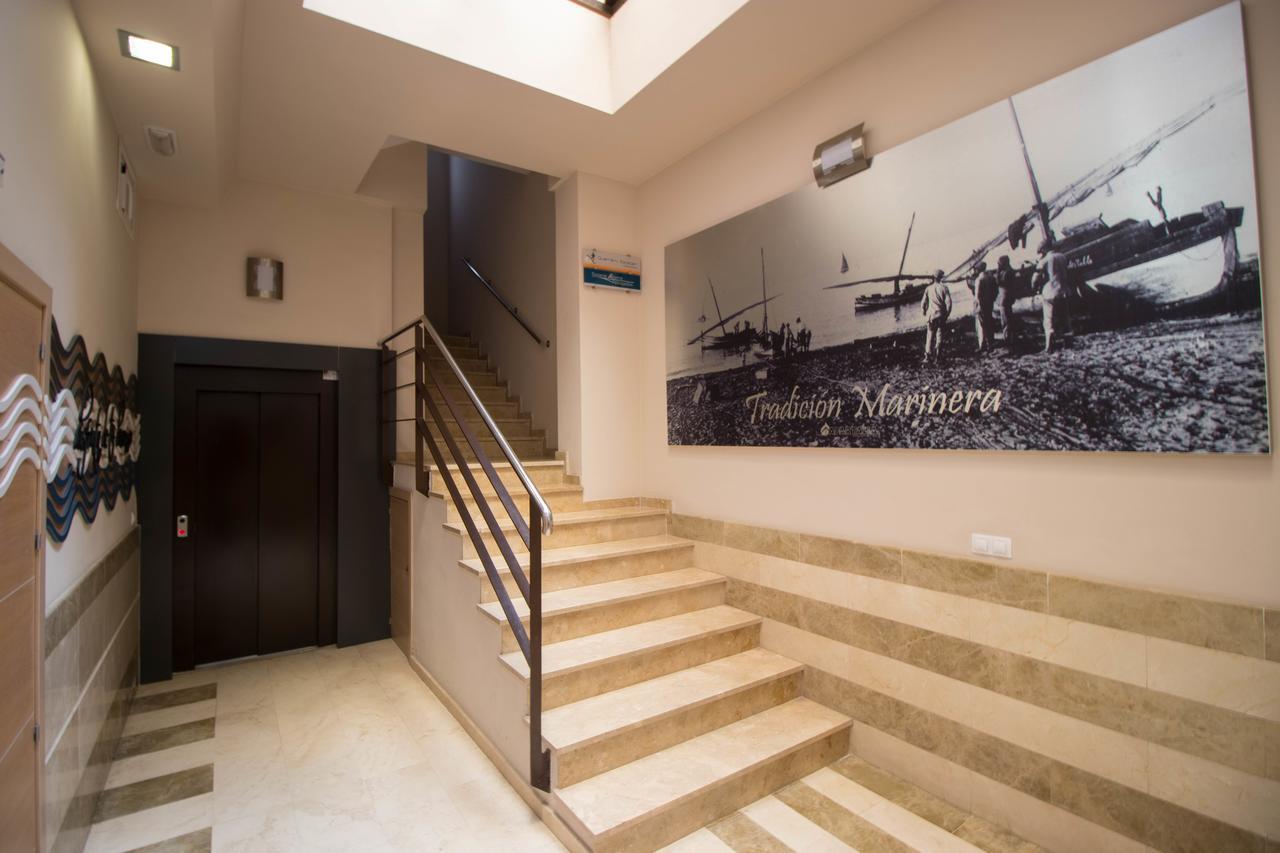 Apartamentos Guerrero ตอร์เรเดลมาร์ ภายนอก รูปภาพ