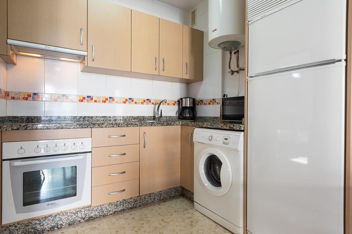 Apartamentos Guerrero ตอร์เรเดลมาร์ ภายนอก รูปภาพ