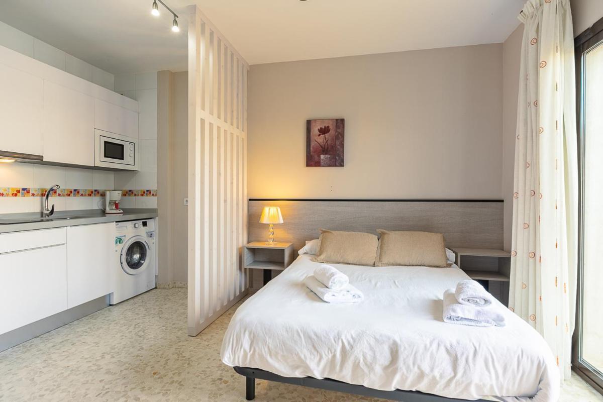 Apartamentos Guerrero ตอร์เรเดลมาร์ ภายนอก รูปภาพ