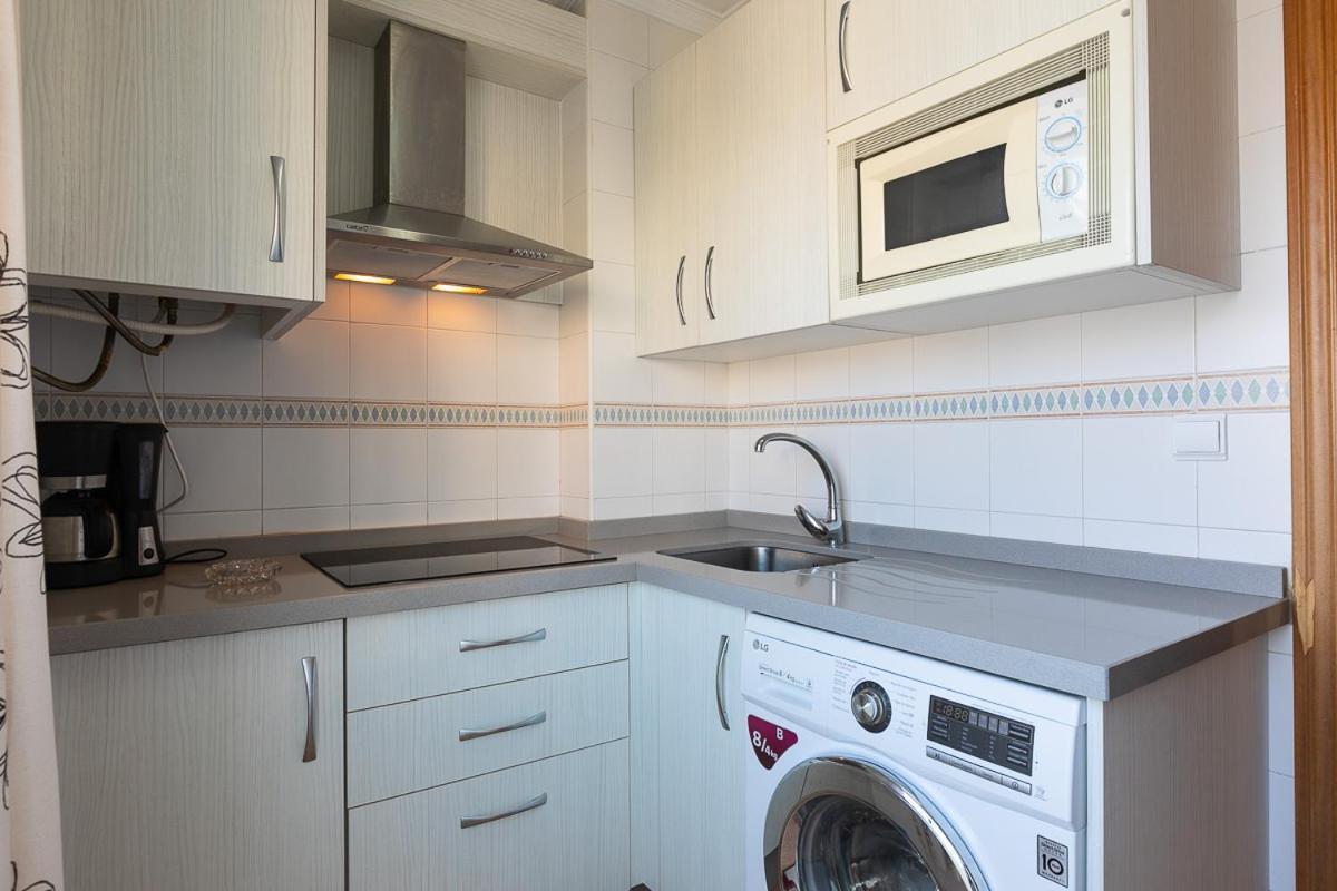 Apartamentos Guerrero ตอร์เรเดลมาร์ ภายนอก รูปภาพ