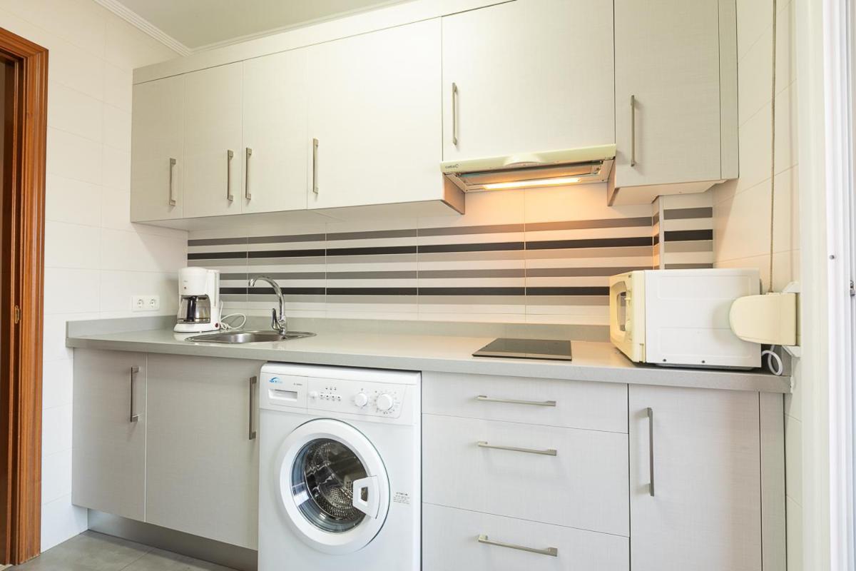 Apartamentos Guerrero ตอร์เรเดลมาร์ ภายนอก รูปภาพ
