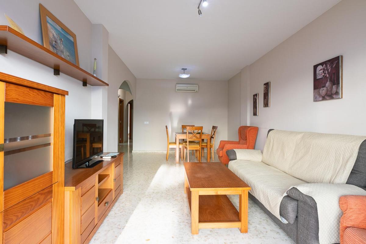 Apartamentos Guerrero ตอร์เรเดลมาร์ ภายนอก รูปภาพ